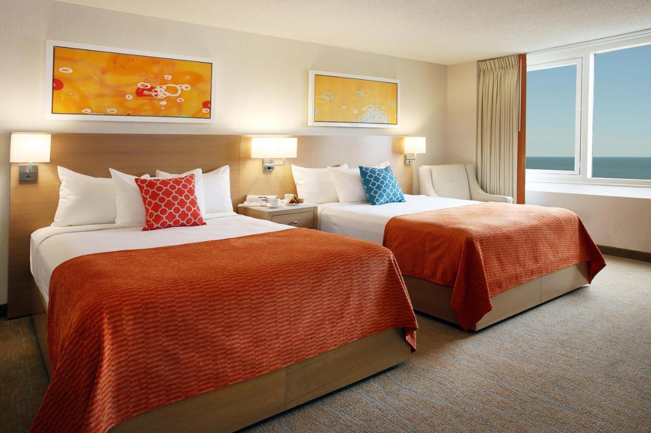Tropicana Casino And Resort Atlantic City Exteriör bild Two beds in a hotel room