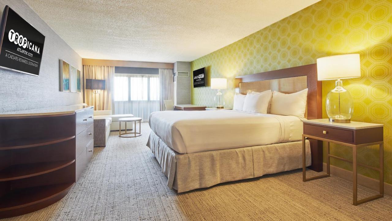 Tropicana Casino And Resort Atlantic City Exteriör bild A room at Atlantic City