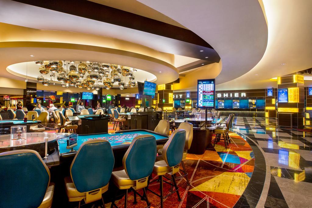 Tropicana Casino And Resort Atlantic City Exteriör bild Interior of the casino