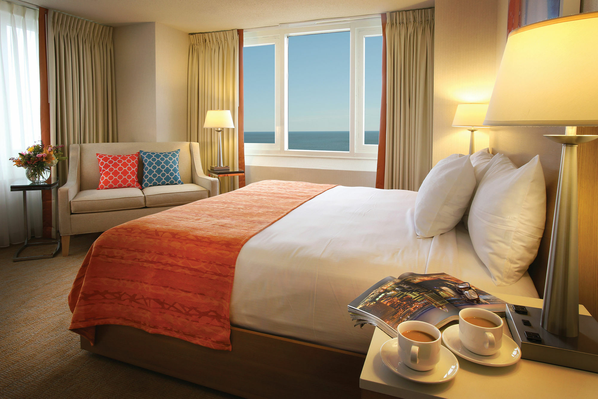 Tropicana Casino And Resort Atlantic City Exteriör bild A room at the Renaissance Chicago